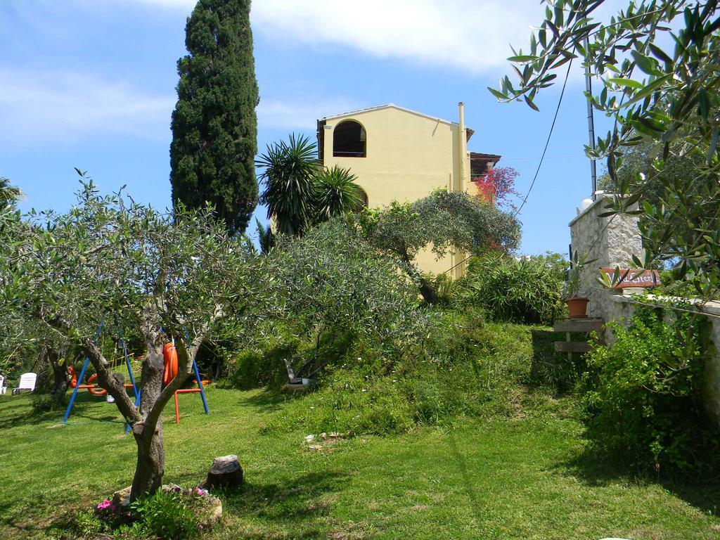 Villa Efterpi Kontokali Exterior foto