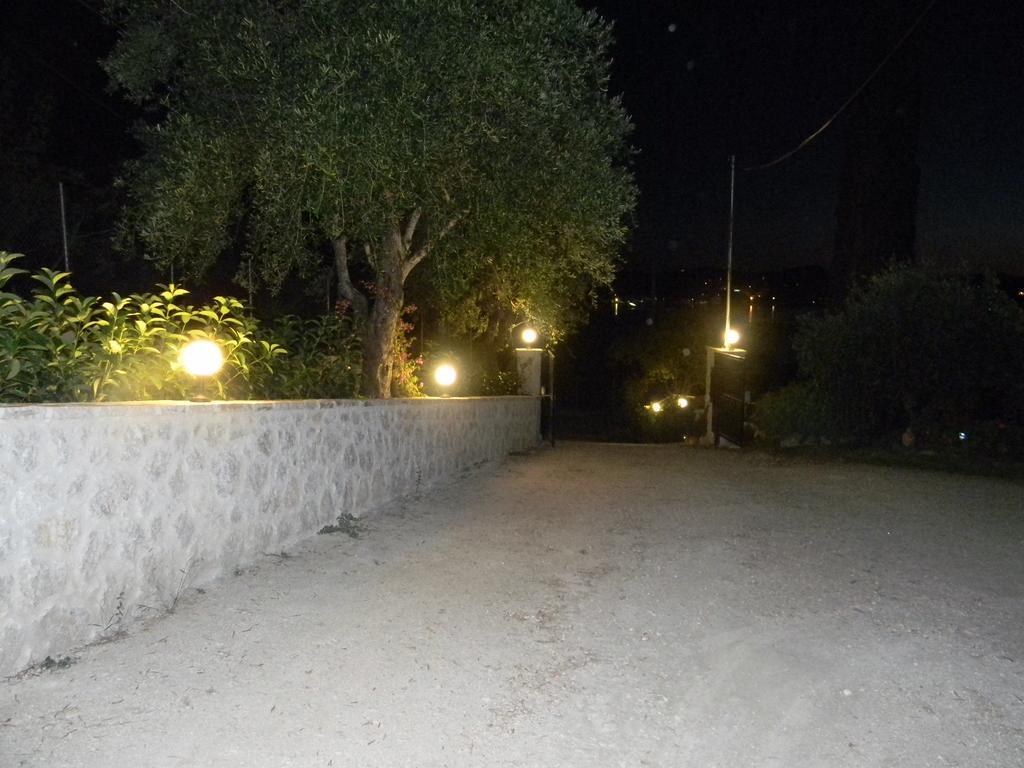 Villa Efterpi Kontokali Exterior foto